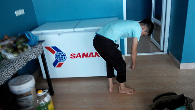 Trong căng tin