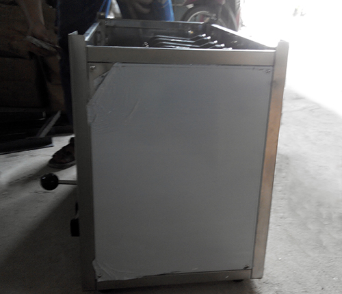 Mặt bên của lò