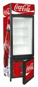 Tủ mát vơi màu đặc trưng của Coca-Cola