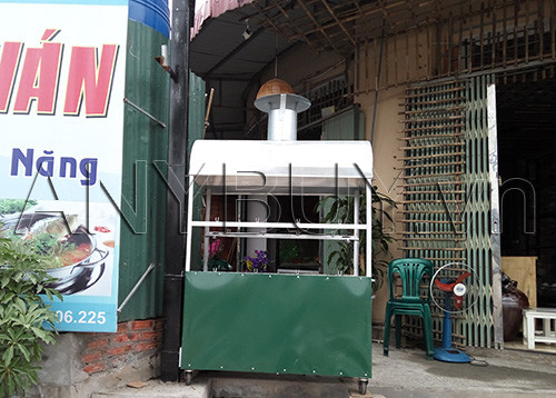 Lò nướng vịt trong không gian Tửu Quán